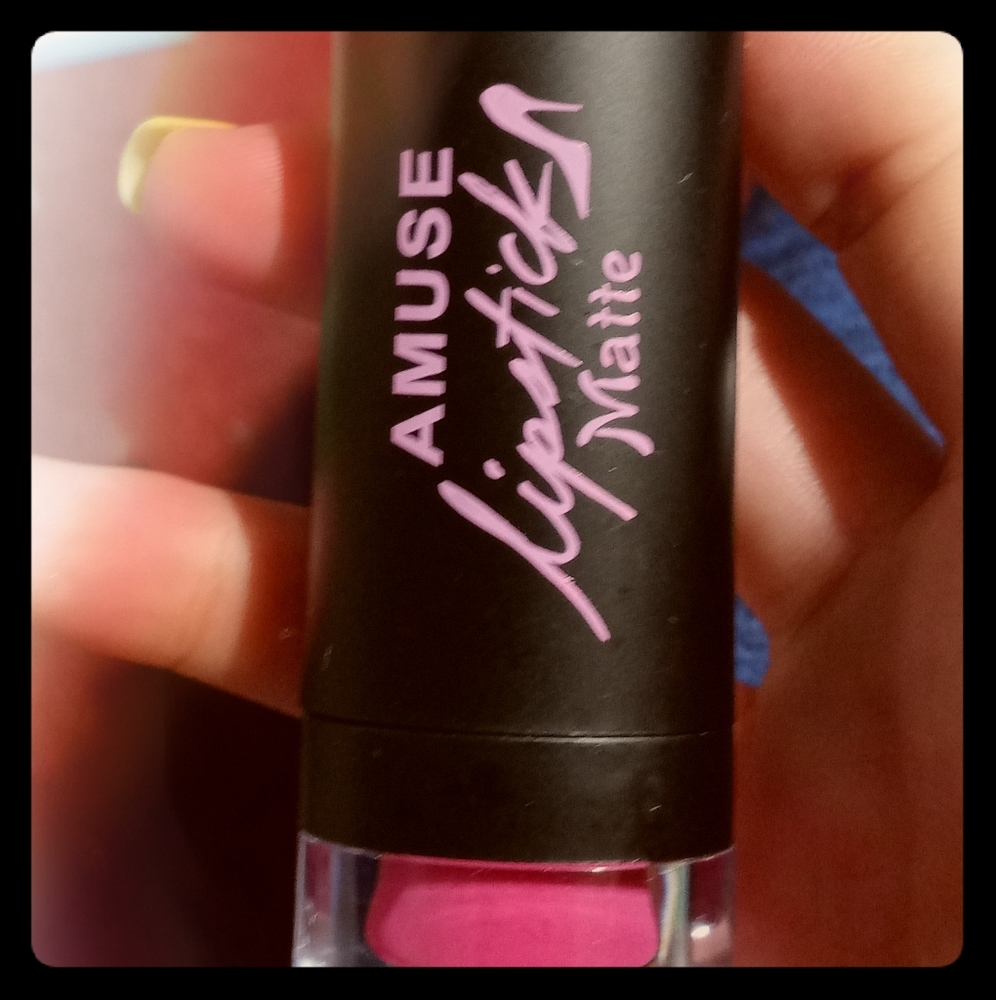 Amuse lipstick matte